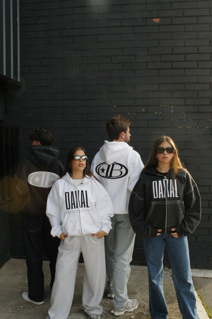 DXB WHITE ZIP